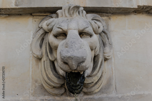 Une fontaine à l'effigie d'un lion sur l'île de Malte
