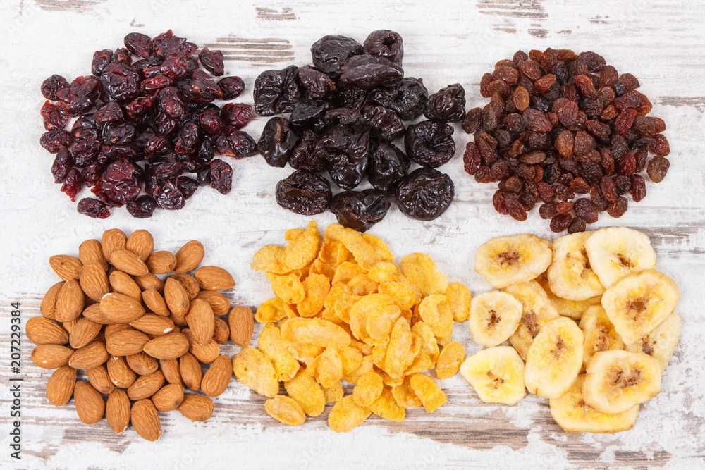 Obraz premium Healthy nutritious ingredients as source vitamins, carbohydrates and dietary fiber