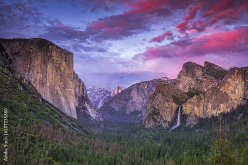 Dramatic clouds after sunset over Tunnel View in Yosemite National Park