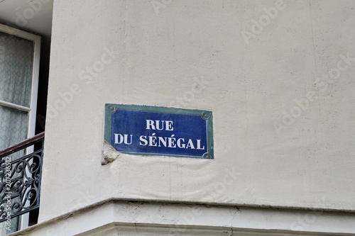 Rue du Sénégal. Plaque de rue. Paris.