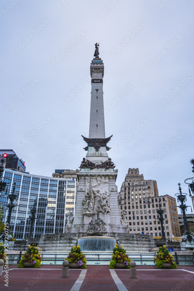 indiannapolis,indiana,usa. -Soldiers and Sailors Monument in traffic circle at twilight.