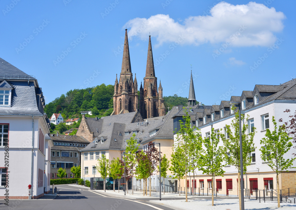 Marburg Lahn unteres Stadt mit Blick zur Elisabethkirche