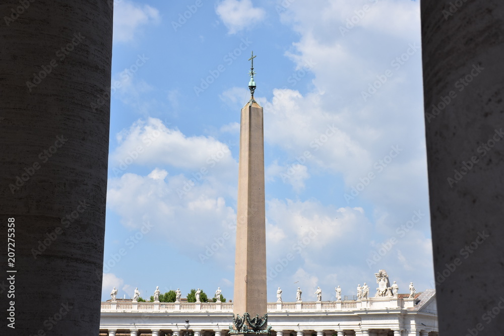 Rome. St. Peter's Square. Egyptian granite obelisk 23 meters high and 300 tons of weight.