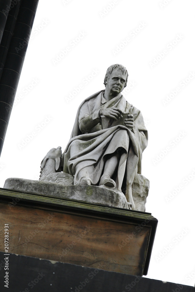 Historische Sehenswürdigkeit, Scott Monument inmitten von Edinburgh, Schottland