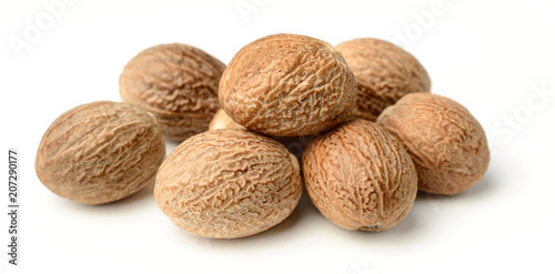 Quadro su tela nutmeg spice isolated on white