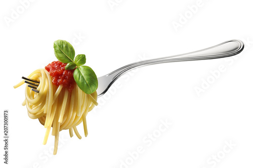 Fork of spaghetti with tomato sauce and basil
