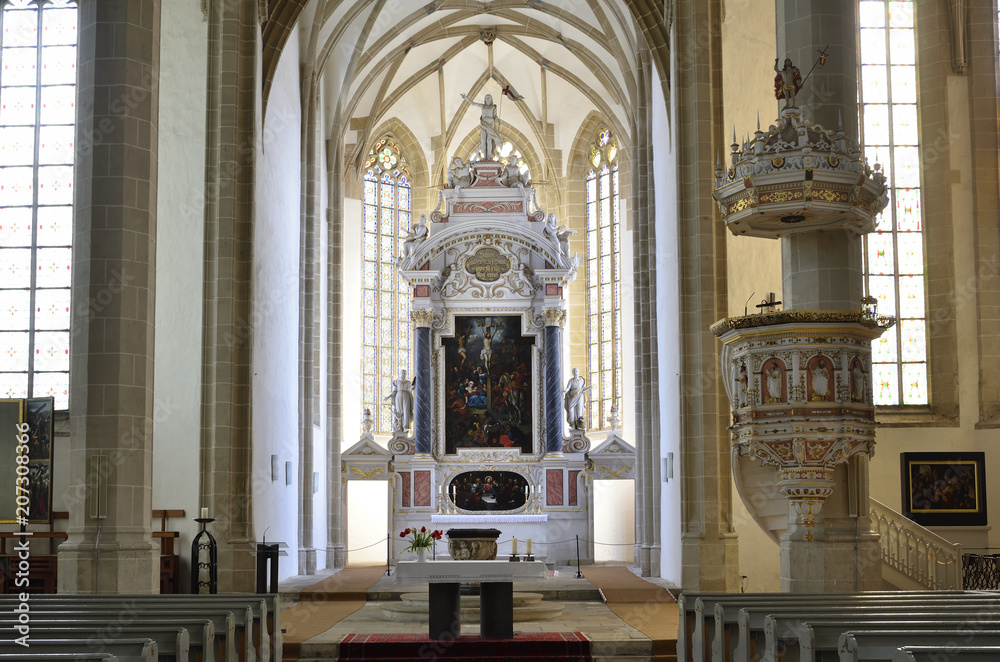 Altar und Kanzel der Marienkirche, Torgau