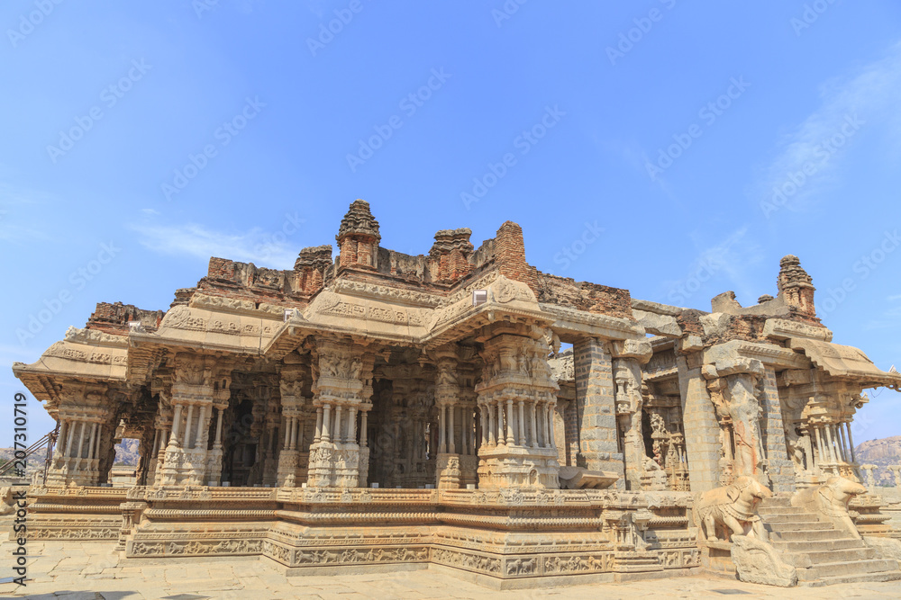 Karnataka, Hampi, India, ruins of the city of Vijayanagar,Vitala templ.