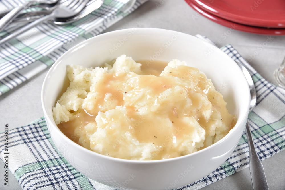 Mashed potatoes with turkey gravy