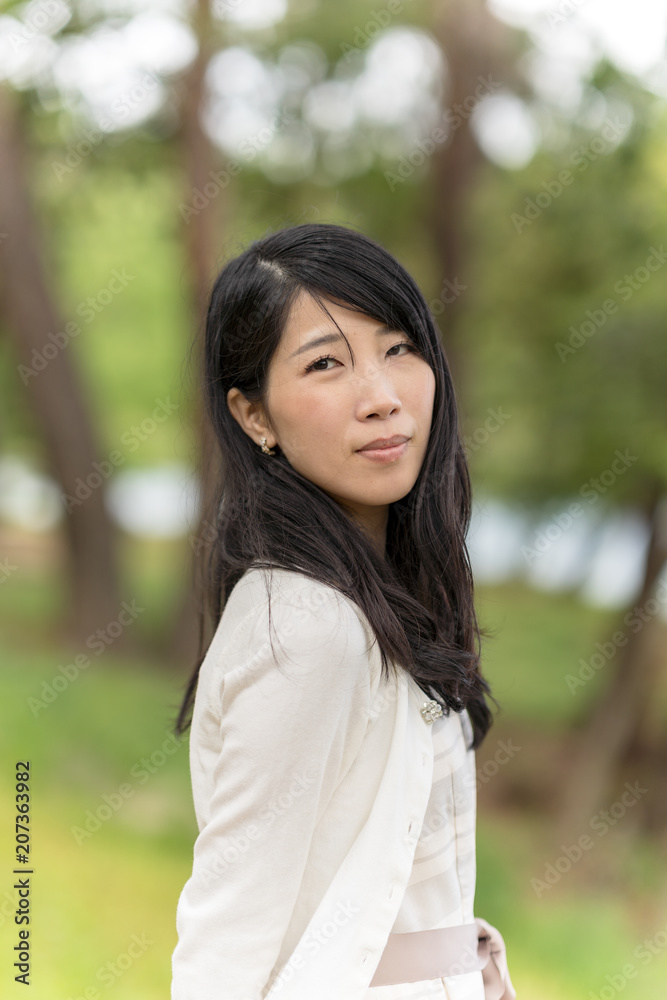 公園で彼女とデート 公園で彼女とデート