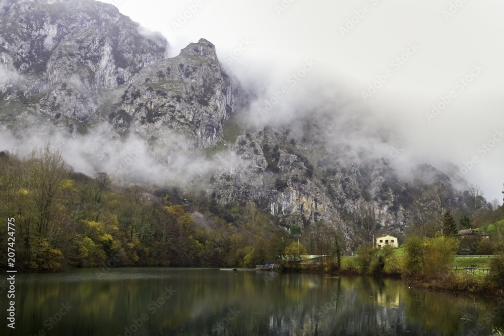 Valdemoro Reservoir in autumn, Teverga- Asturias- Spain