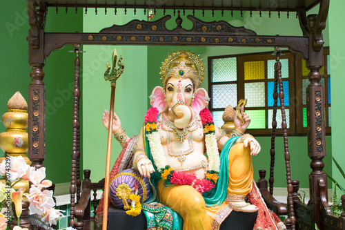 Canvas Print Ganesh Greeting showing photograph of lord ganesha idol
