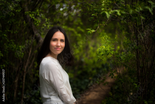 Chica en la naturaleza © daviddelossan