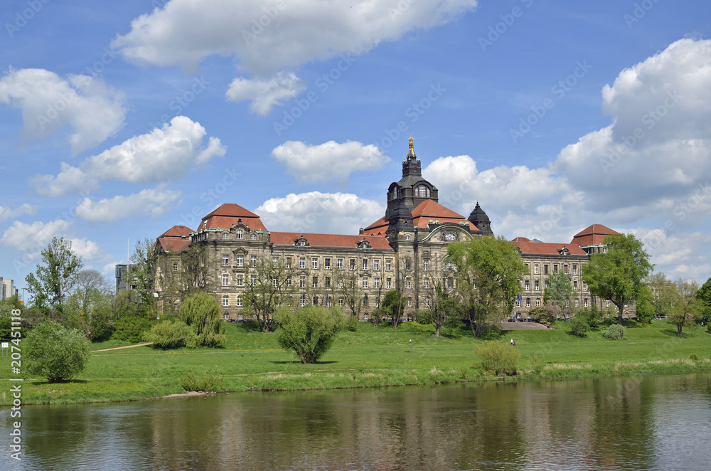 Sächsische Staatskanzlei , Dresden