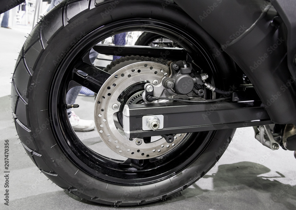 back wheel motorcycle with disk brake