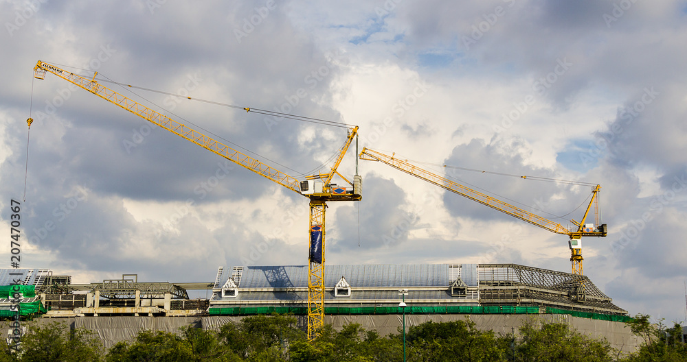 Building construction with ctain Building construction with ctain