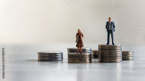 фотографія Concept of gender discrimination in pay