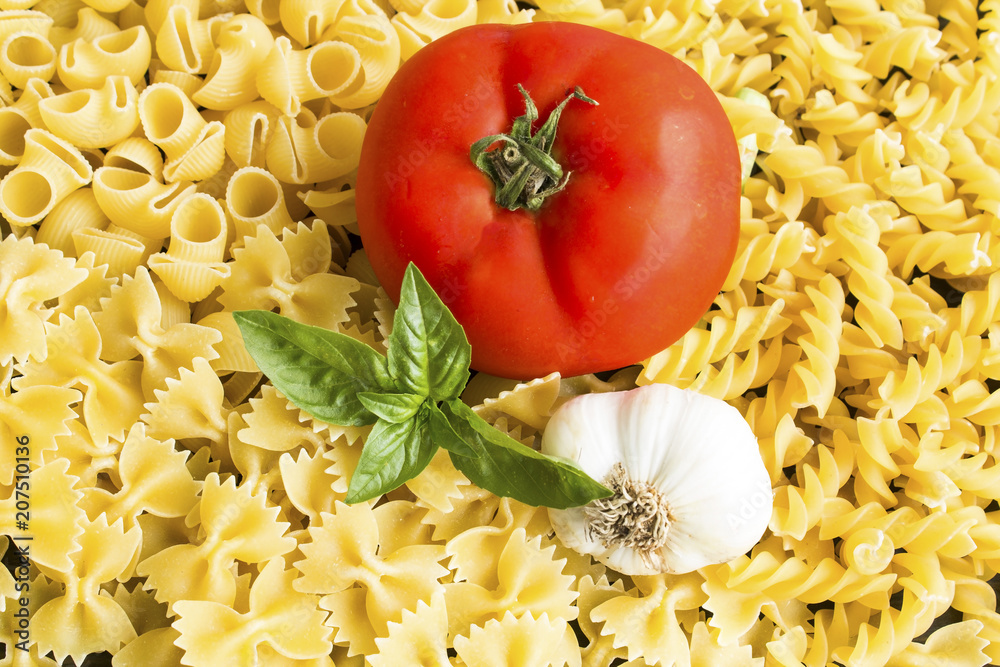 Italian cuisine, Pasta, Tomato, Garlic and Basil