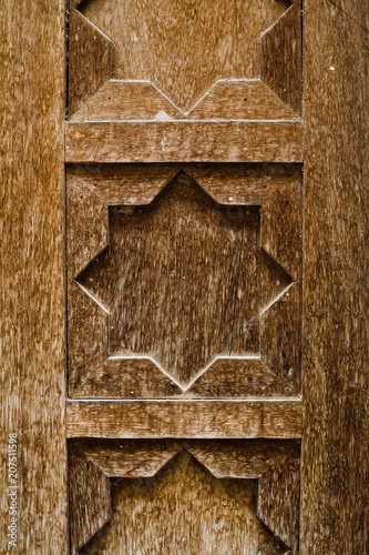 Принти на полотні puerta de madera labrada estilo swahili diseño y decoración árabe