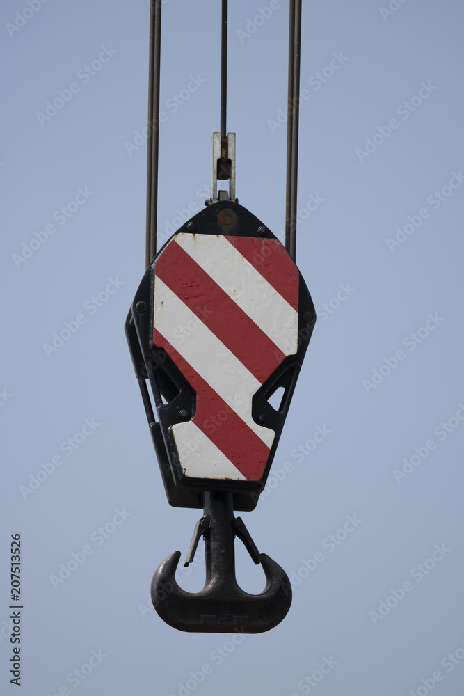 Haken eines Schiffkrans Haken eines Schiffkrans