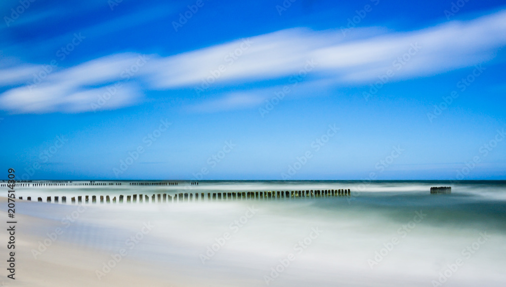 Sea image (long exposure)