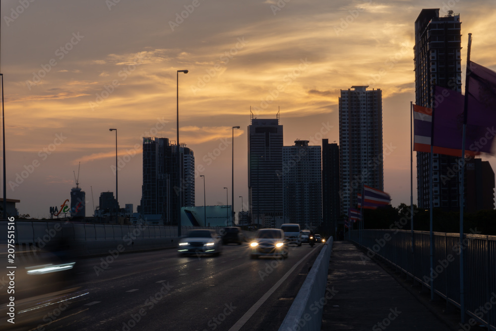 Naklejka premium Come back home