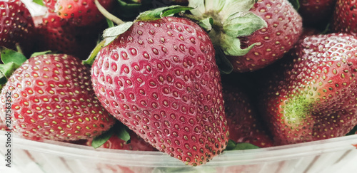 Ripe sweet strawberries close-up photo