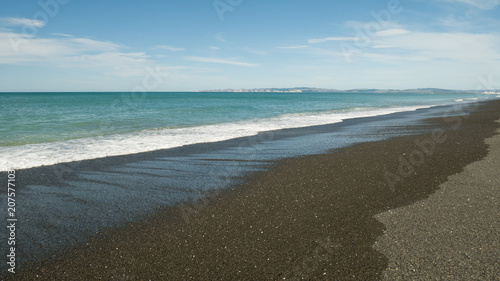 Beautiful coastal  beach scenery shot on Marine parade in Napier city in Hawke  s Bay  North Island of New Zealand
