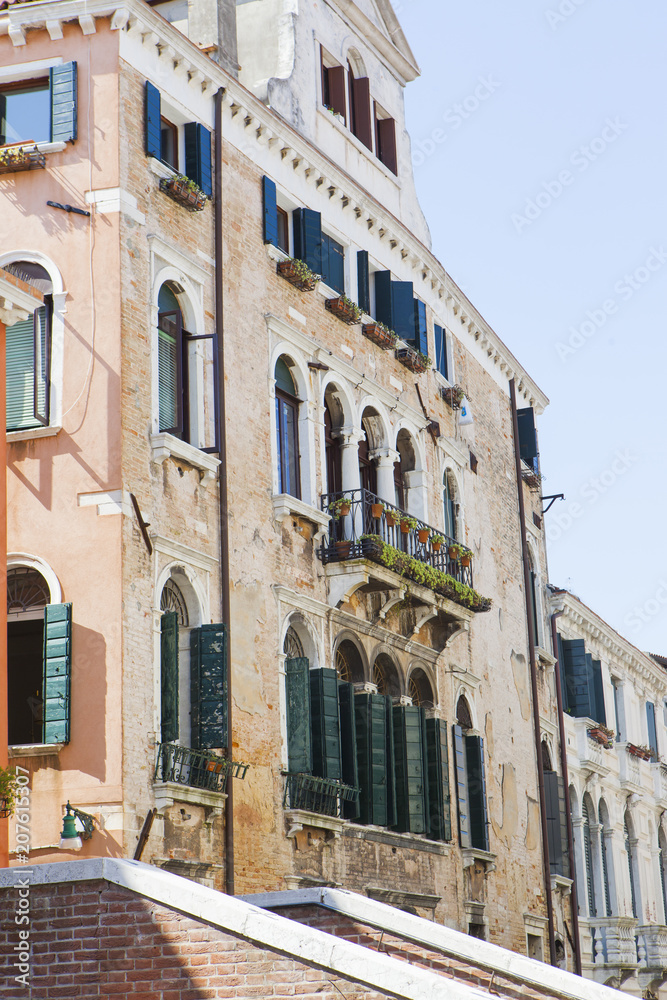 buildings in venice buildings in venice