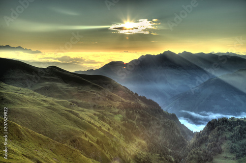 Beautiful Mountain Sunrise © Sam D'Cruz