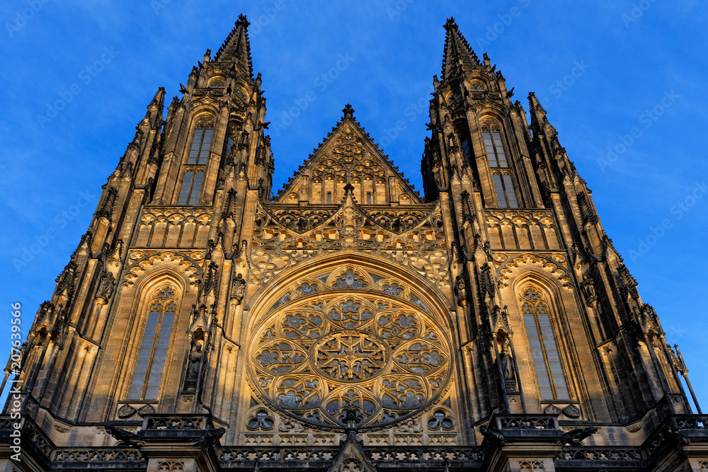 Fototapeta premium The Metropolitan Cathedral of Saints Vitus.