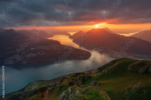 Einzigartige Aussicht vom Fronalpstock