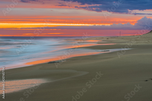 Uruguayan beaches are incredible, wild and virgin beaches wait for the one that wants to go to this amazing place where enjoy a wild and lonely beach. Here we can see the sunset at Oceania de Polonio