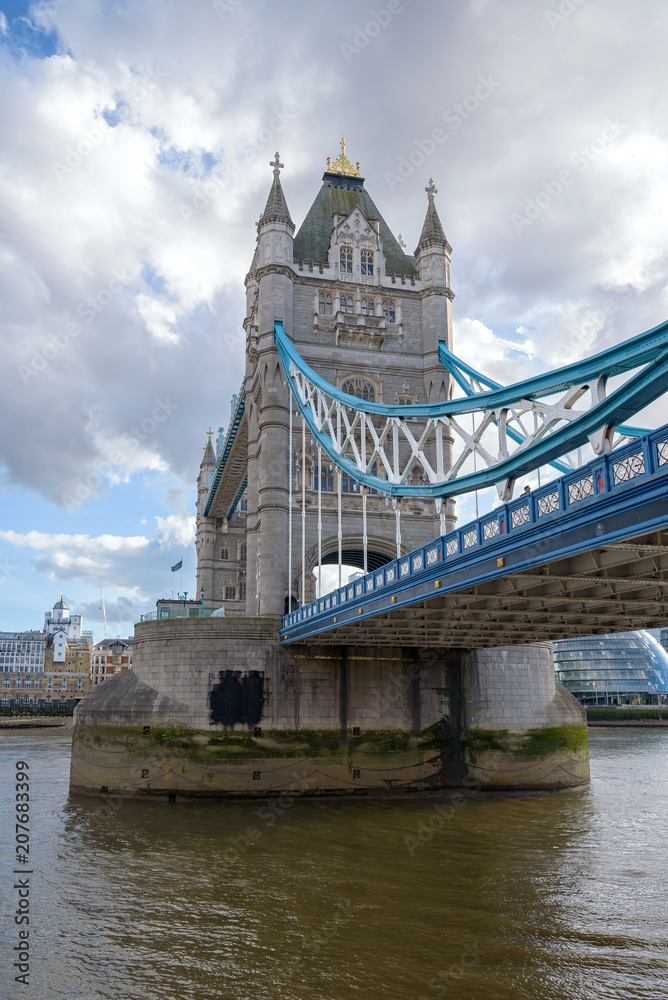 Obraz premium Tower Bridge in London