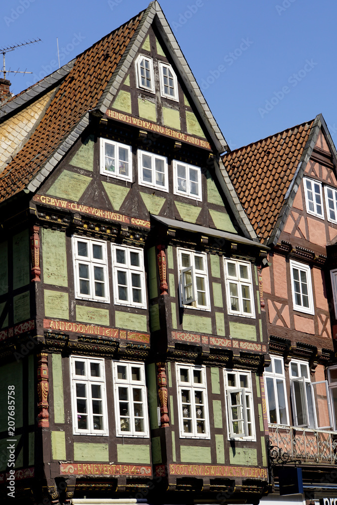 kunstvolle Fachwerkhäuser in der historischen Altstadt
