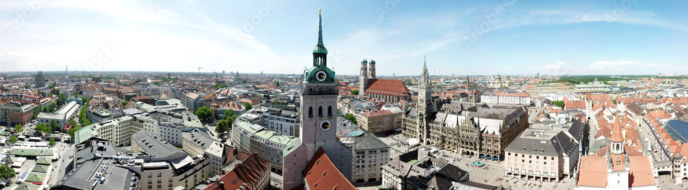 Panoramaluftaufnahme der Innenstadt in München, Deutschland