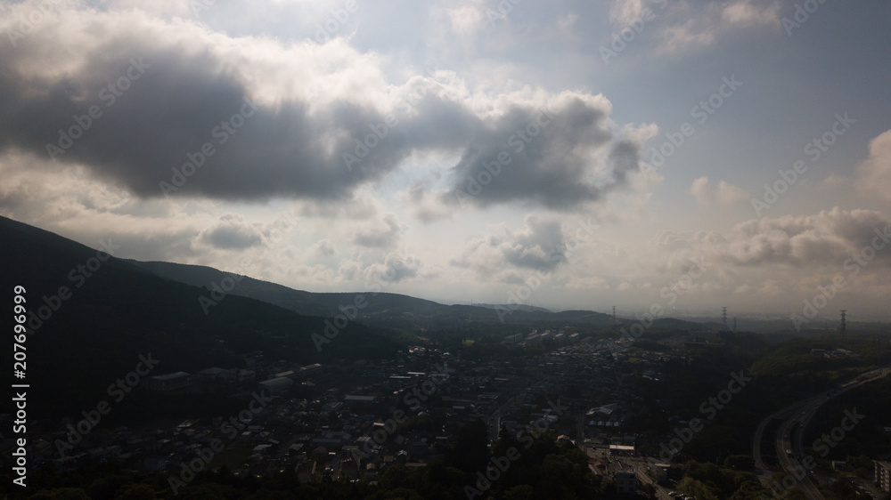 [空撮写真]ドローン空撮 青空と山