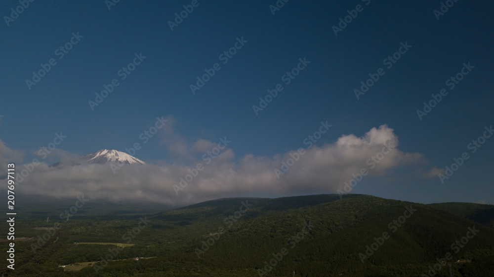 [空撮写真]上空からの富士山