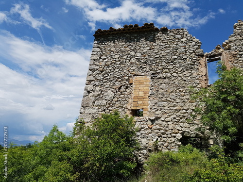 Ruine de mas en Provence