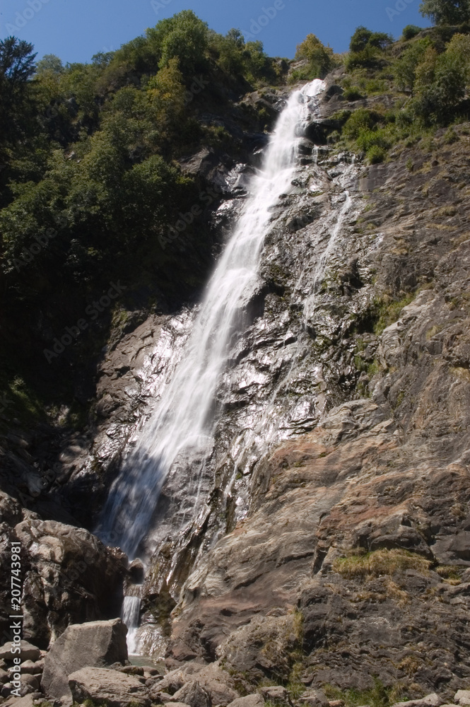 Fototapeta premium Partschinser Wasserfall