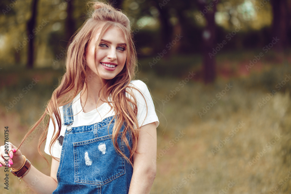 Outdoors portrait of beautiful young girl Outdoors portrait of beautiful young girl