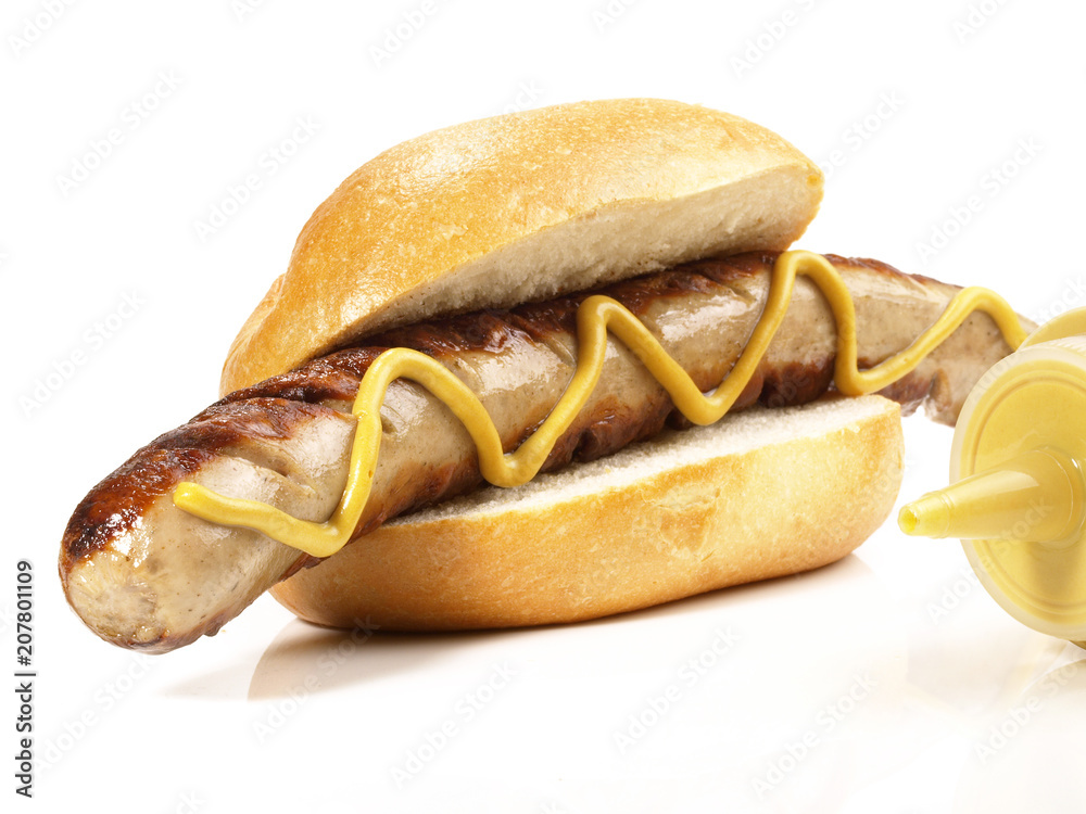 Wie Viel Kalorien Hat Eine Bratwurst Mit Brotchen Bratwurst im Brötchen mit Senf Stock-Foto | Adobe Stock