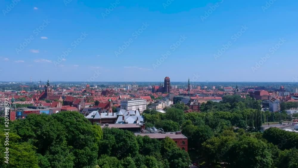 Beautiful architecture of the old town in Gdansk with red poppy flowers, Poland Beautiful architecture of the old town in Gdansk with red poppy flowers, Poland