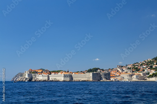 Fototapeta Naklejka Na Ścianę i Meble -  Beautiful walls of the old city of Dubrovnik in Croatia.