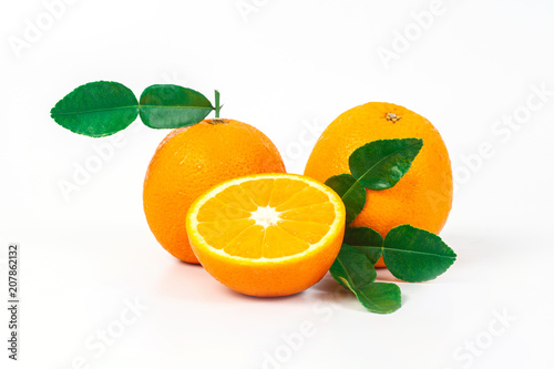 Fototapeta Naklejka Na Ścianę i Meble -  orange fruit on white background isolate.