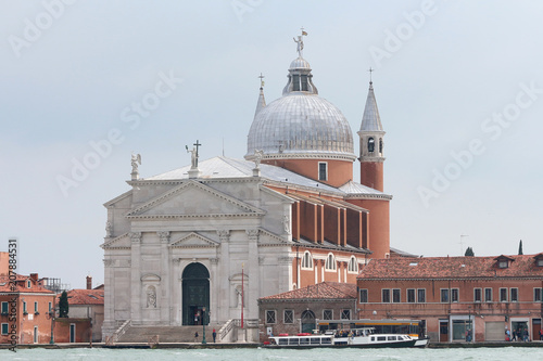 chiesa san giorgio maggiore in venice