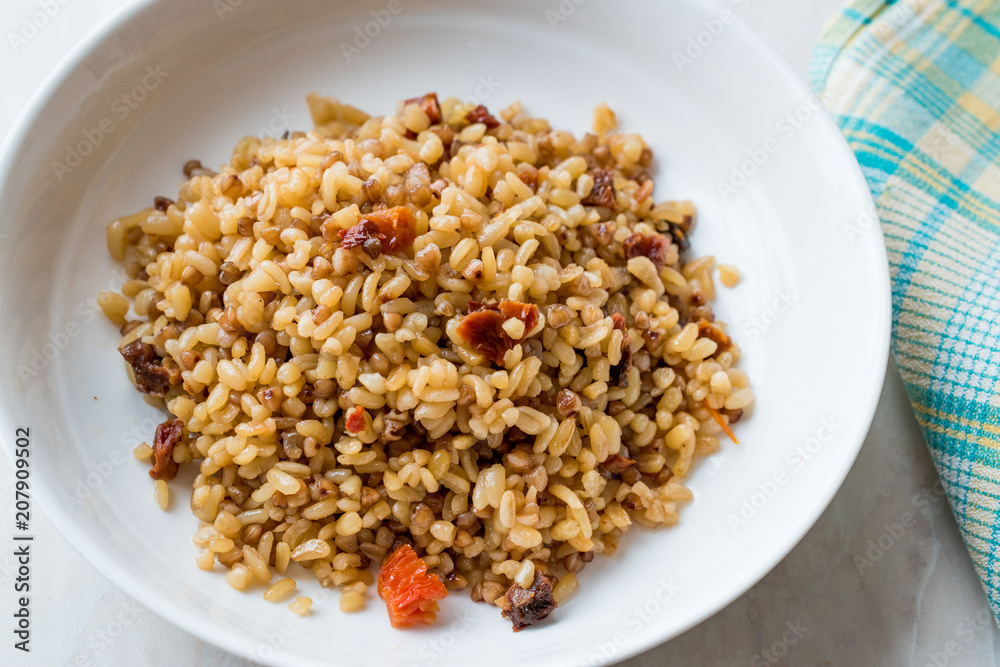 Cooked Bulgur Rice with Buckwheat / Pilav or Pilaf / Bulghur