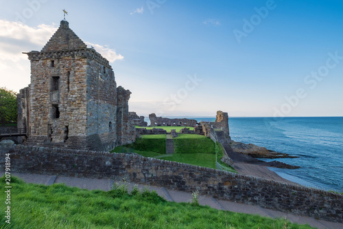 Die Ruinen der Burg von St. Andrews/Schottland
