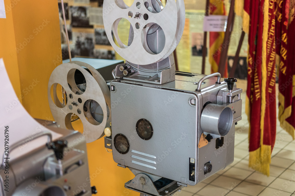 Fototapeta premium vintage ancient film projector