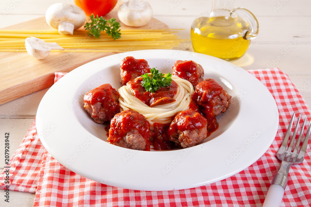 spaghetti with meatballs spaghetti with meatballs